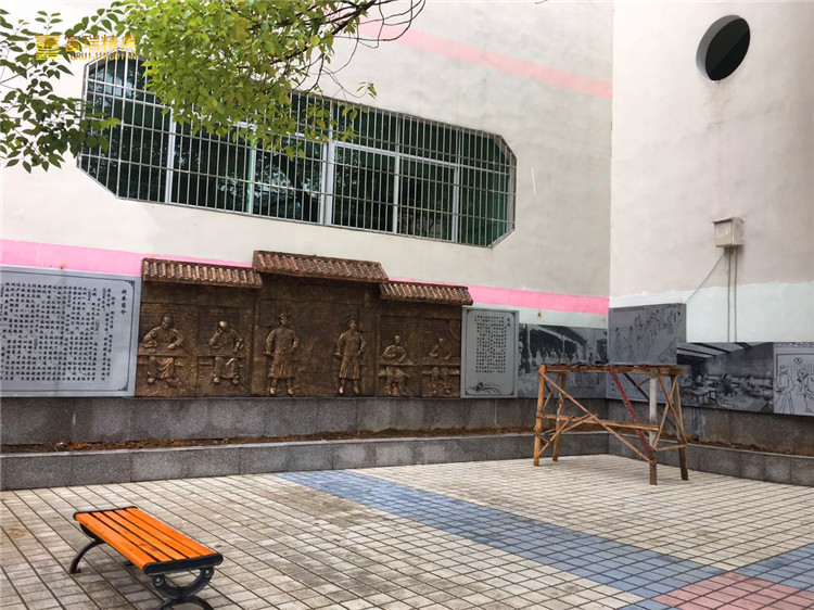 重庆酉州中学校园雕塑